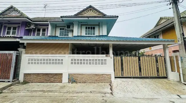 Urgent Booking: Beautifully Renovated Pruksa 30 Twin House, Bang Bua Thong Pimolrat, Ready to Move In, Prime Location